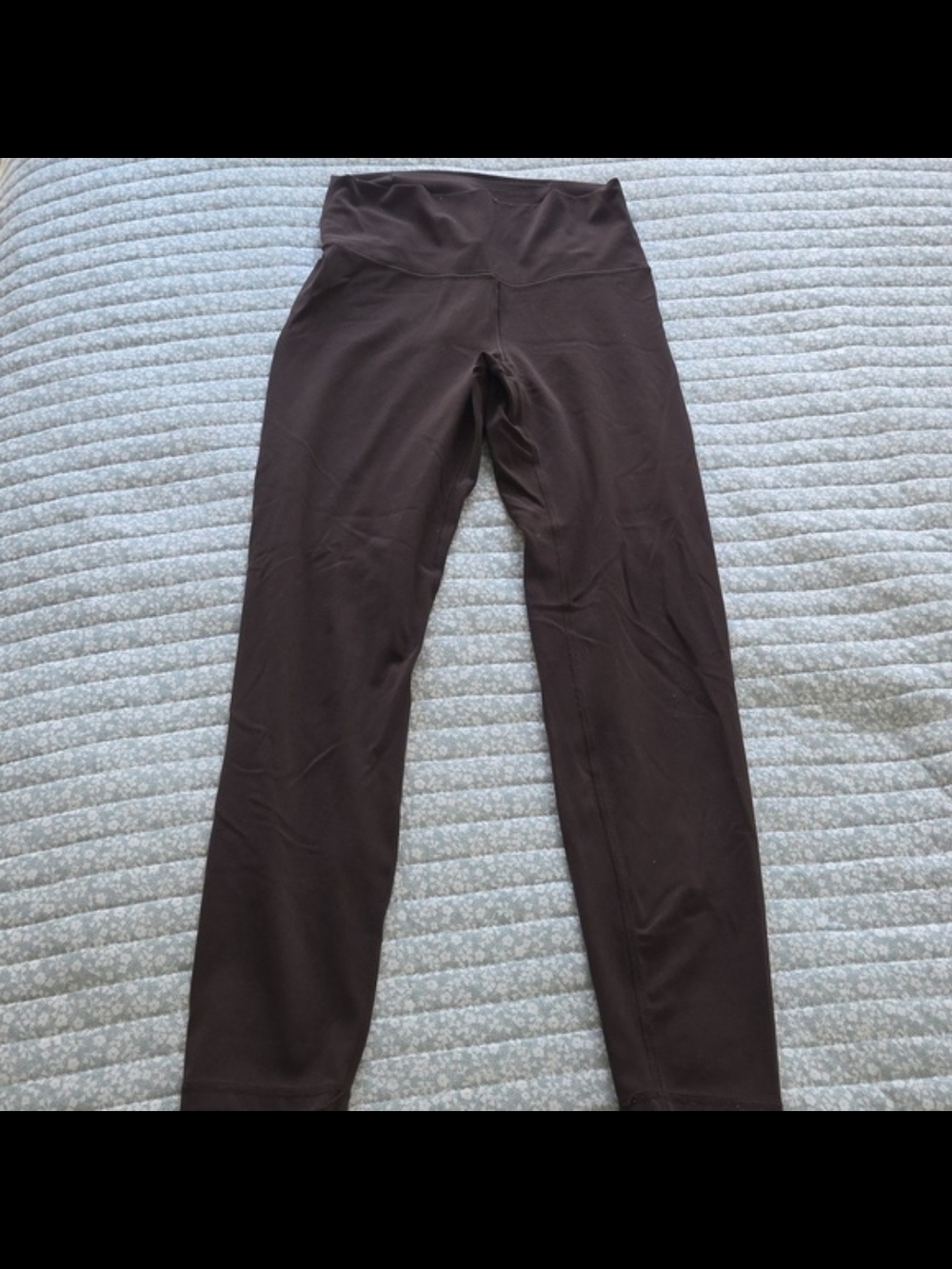 4-Pack Old Navy Studio Smooth 7/8 Leggings- Black, Navy, Brown, Olive - Picture 13 of 16